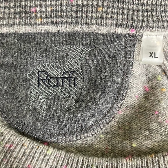 Raffi | The Lonnie Cashmere Raglan Crew Neck Sweater - Picture 6 of 7